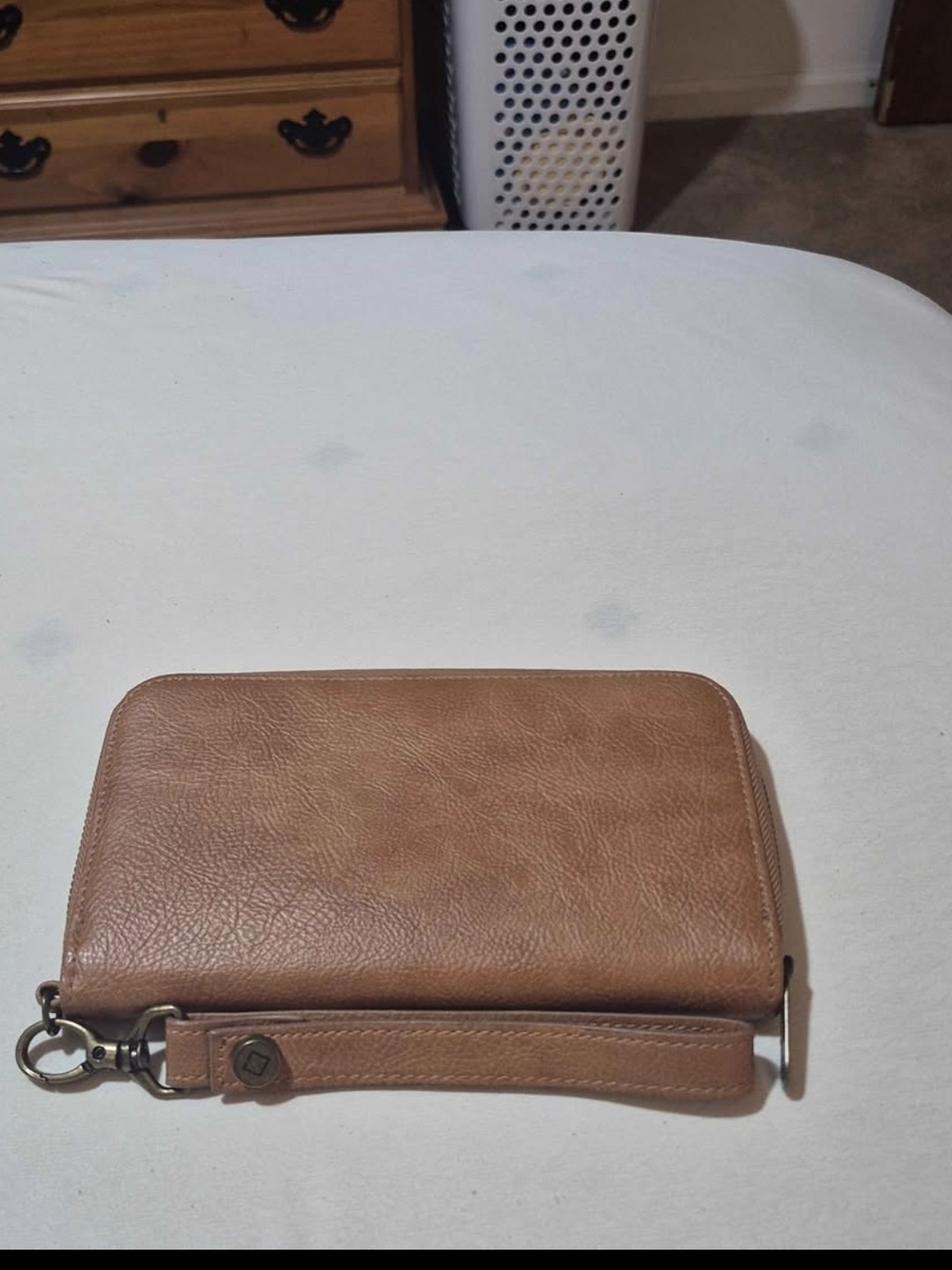 Thirty-One Tan Zip-Around Wristlet Wallet